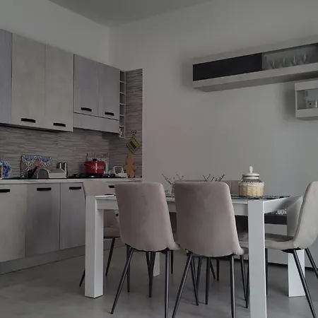 L'officina Леверано